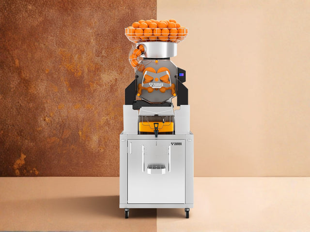 Zumex Speed S+Plus Tank Podium Self Service Orange Juicer Machine 08842 — 40 Fruits/Minute