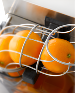 Thumbnail 2 for Zumex 12547 Essential Pro Pulpout Automatic Feed Citrus Juicer — 27 Fruits / Minute, Black Color, Original System® squeezing system